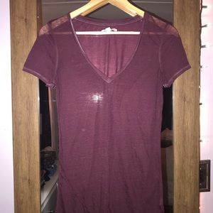 American eagle sheer maroon tee